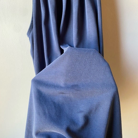 Free With Purchase Green Envelope Tank Damage Small Women’s - Picture 3 of 5